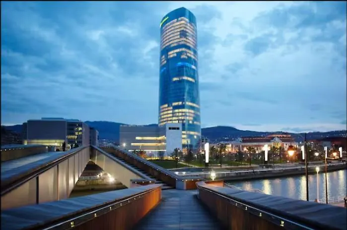 Casco Viejo, Con Encanto. Apartamento *